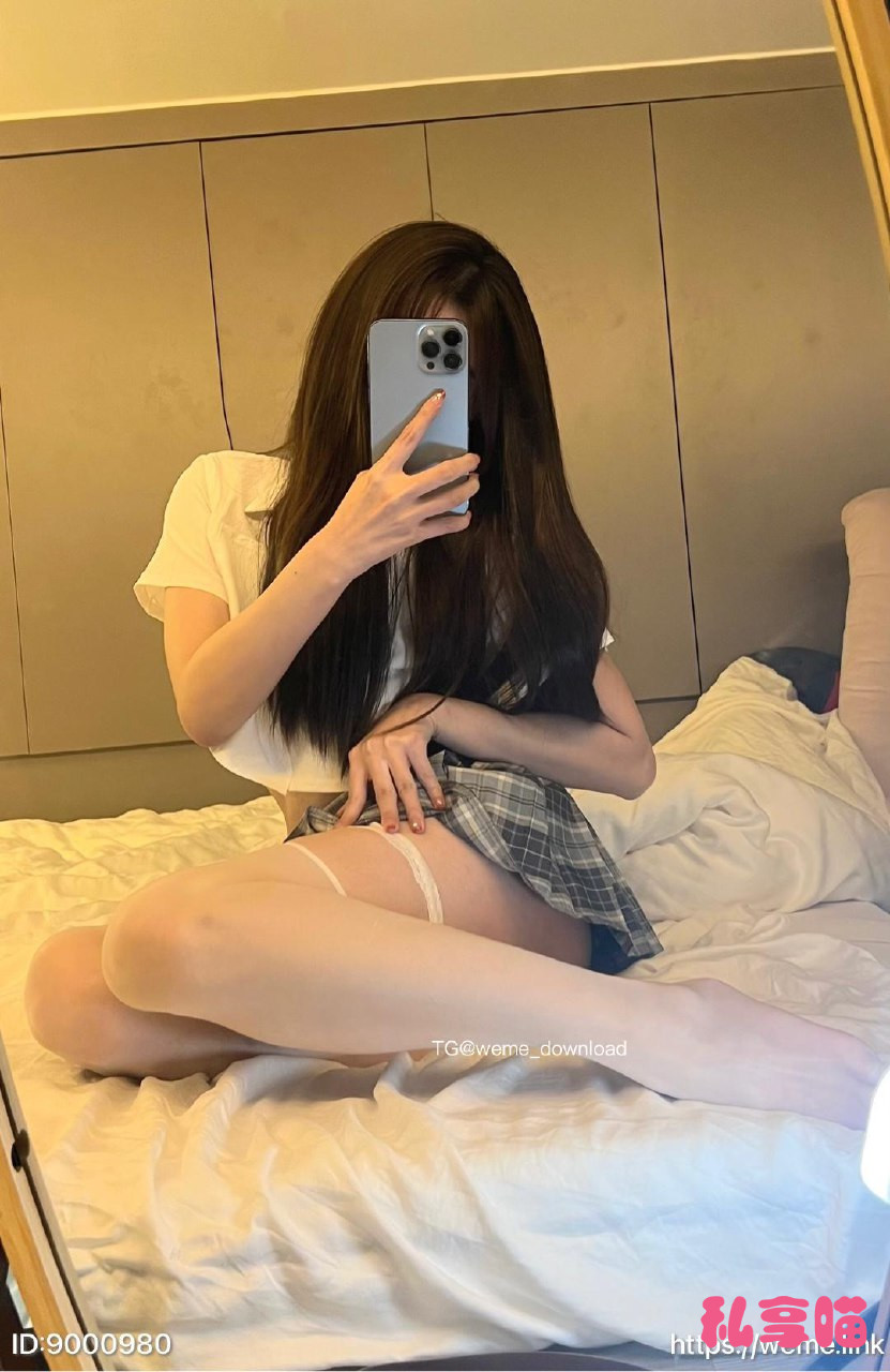 甜美性感 不二梅Miko微密圈写真图包合集下载 甜美性感 不二梅Miko微密圈写真图包合集下载