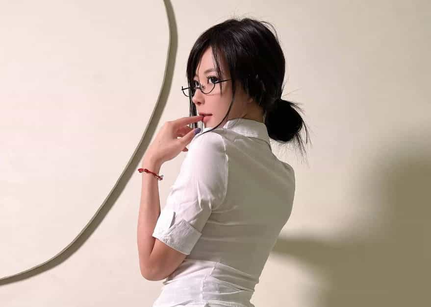 微密圈陈妮妮UNI 全套写真资源流出合集下载