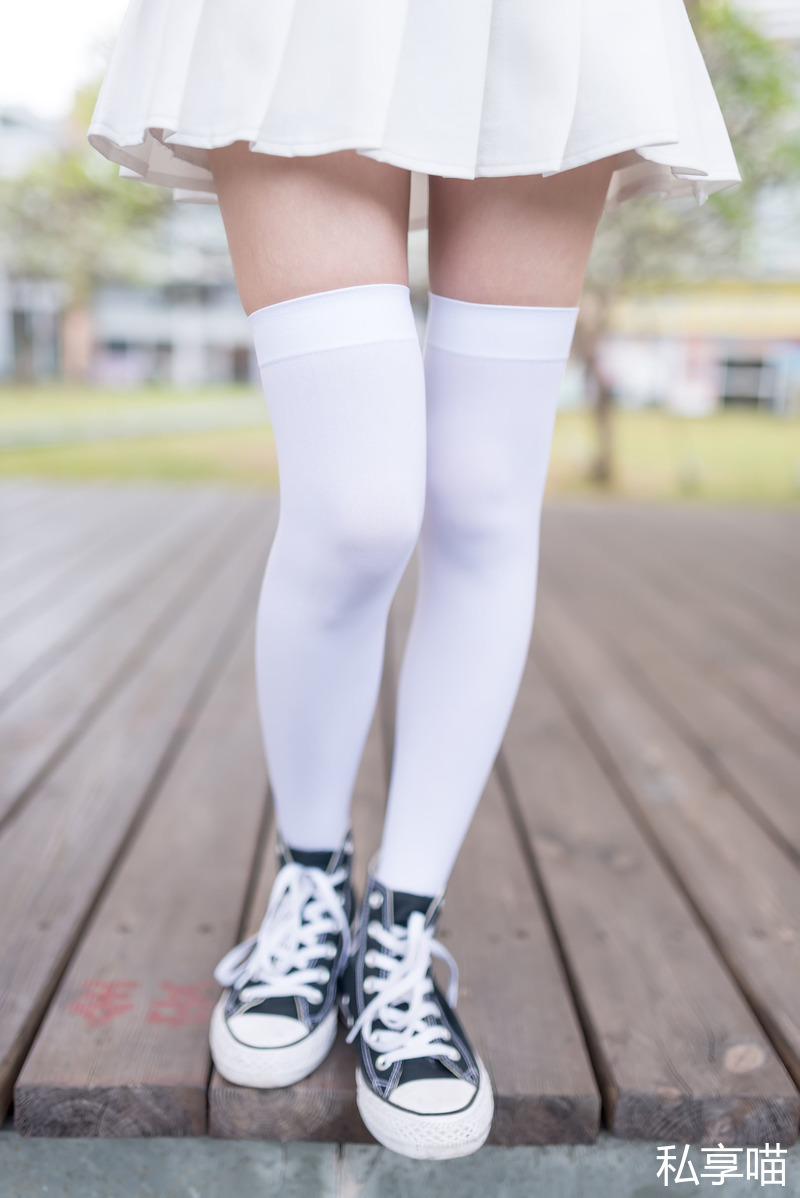 风之领域 NO.009 黑丝吊带美腿 [50P-194MB]