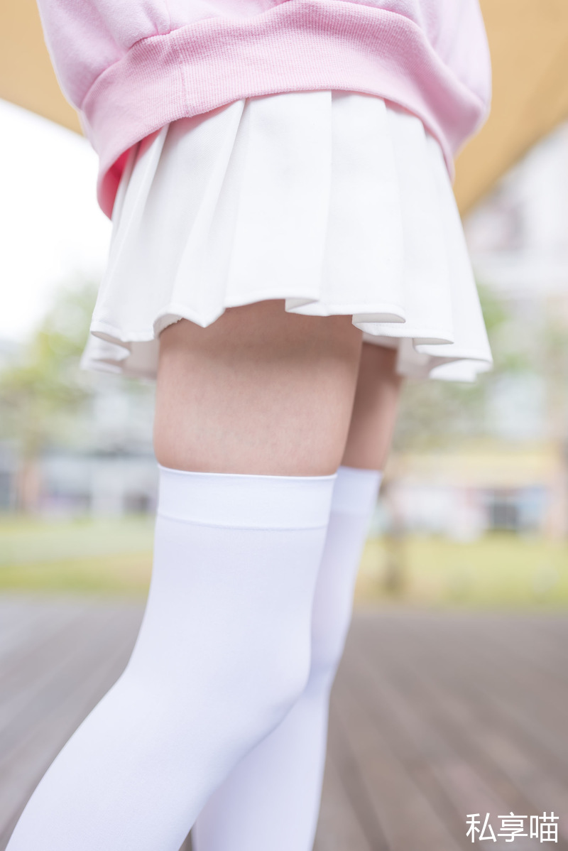 风之领域 NO.009 黑丝吊带美腿 [50P-194MB]