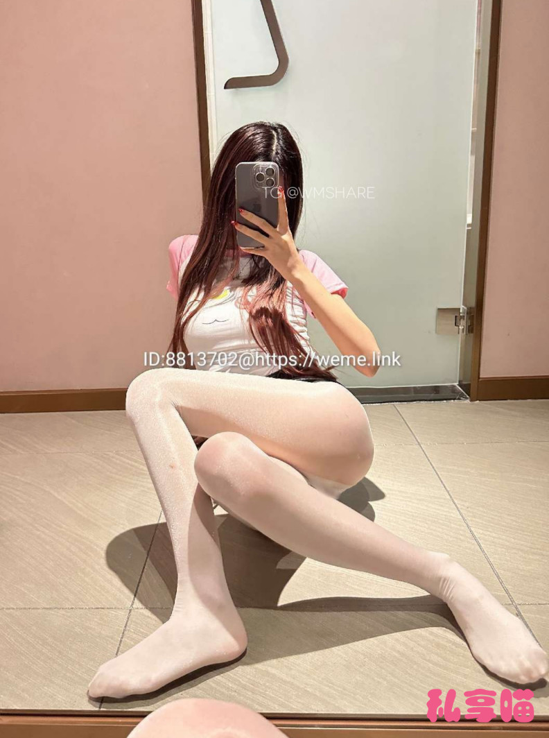 甜美丝袜美腿福利 可爱嘉的秘密 微密圈写真资源合集下载