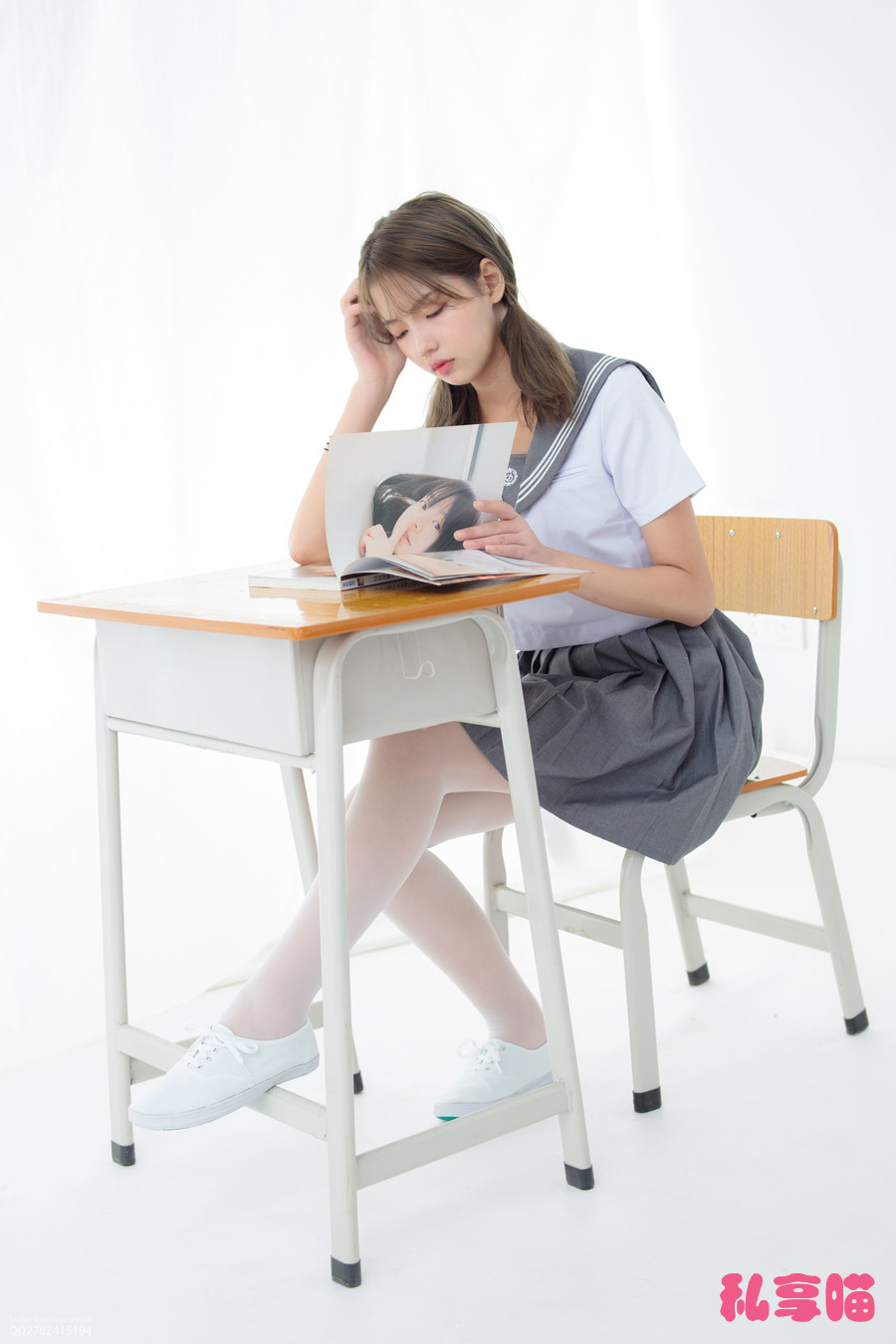 森萝财团默陌 清纯学妹唯美写真套图合集