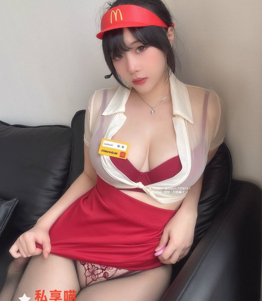 是一只废喵了 性感cos小姐姐写真图片合集