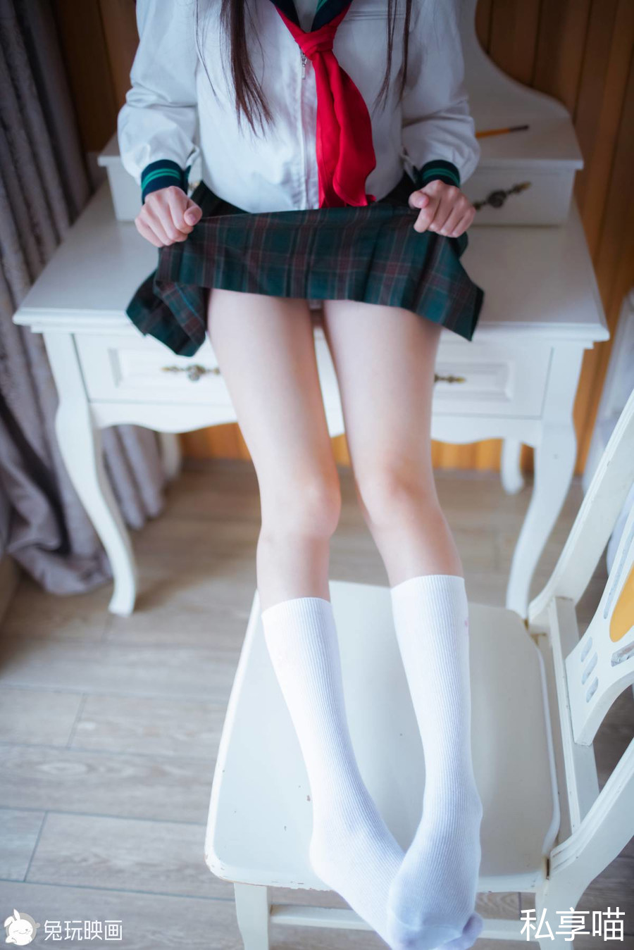 兔玩映画 B63.005 肉肉的白丝JK[44P-39MB]