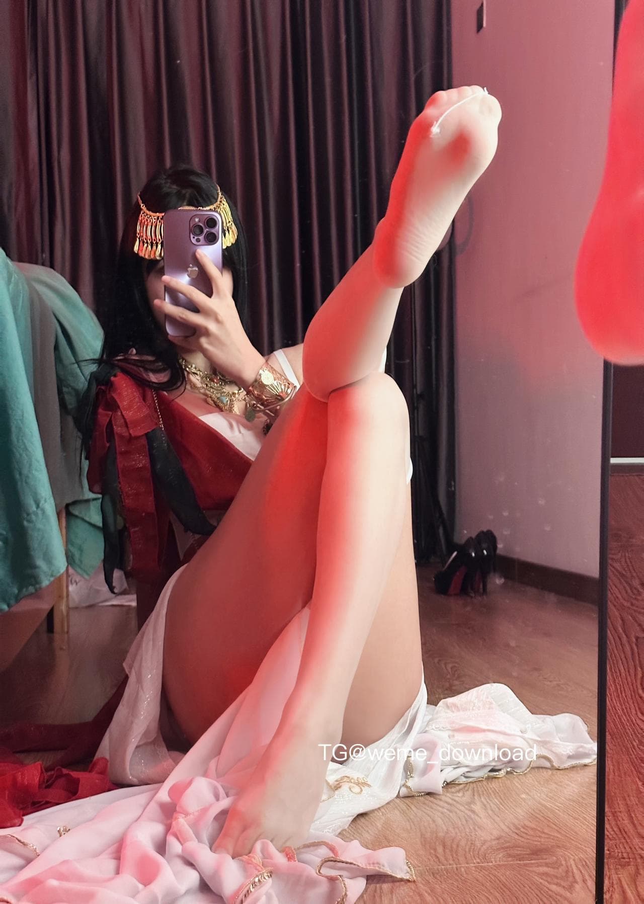 白丝美腿福利 贝蒂蔓蔓微密圈写真图片以及视频合集下载