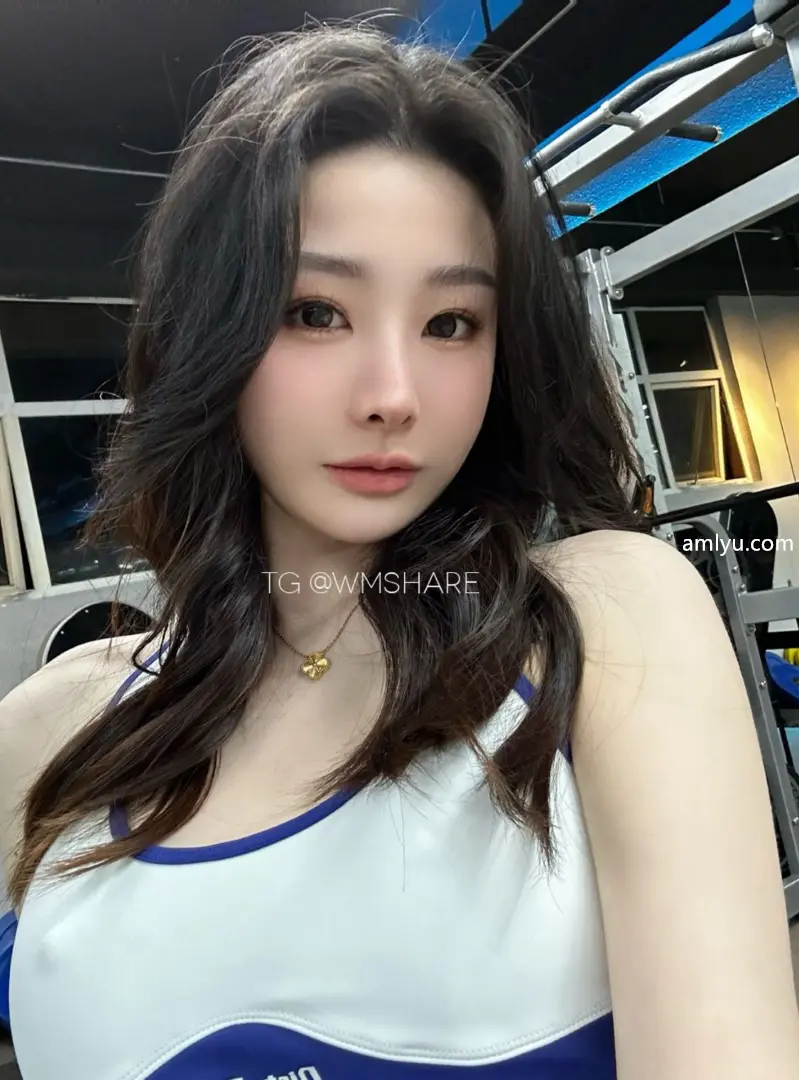 白丝萝莉控 小逗逗微密圈写真图片以及视频合集下载