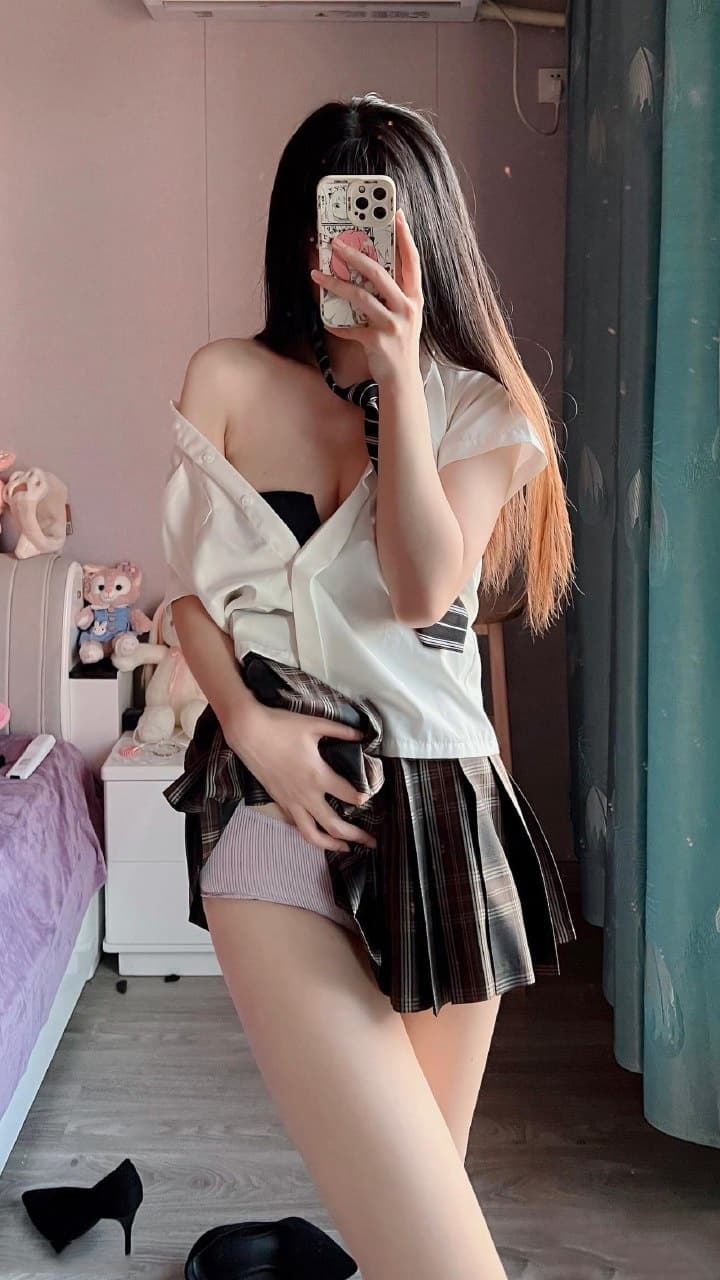 黑丝御姐 刘雅萌微密圈写真图片以及视频合集下载