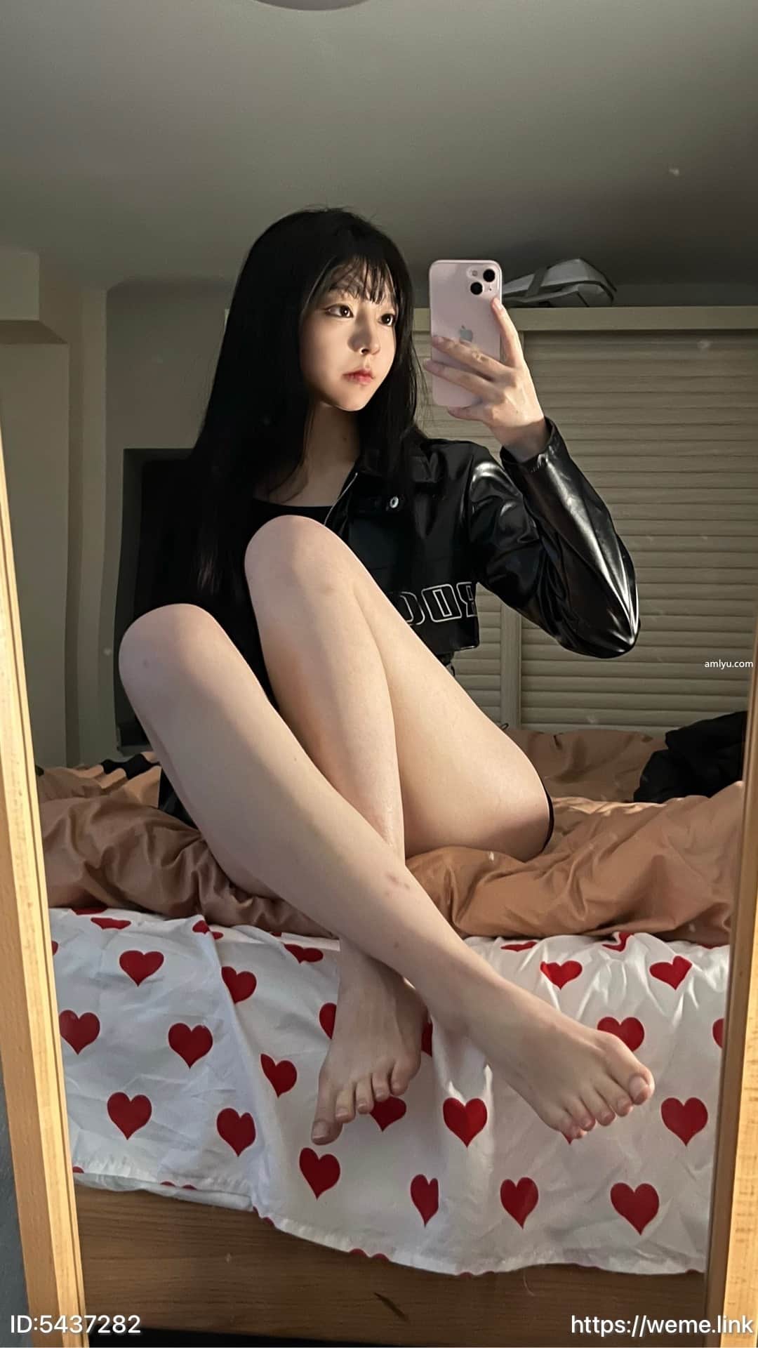 白丝美腿福利 小斧牙呀微密圈写真图片以及视频资源合集下载