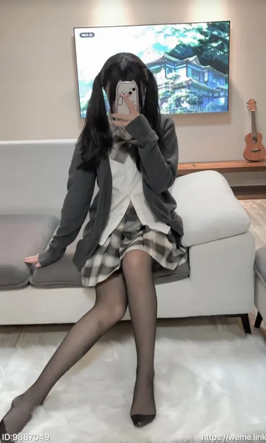 白丝美腿福利 小尾酱微密圈写真图片以及视频资源合集下载