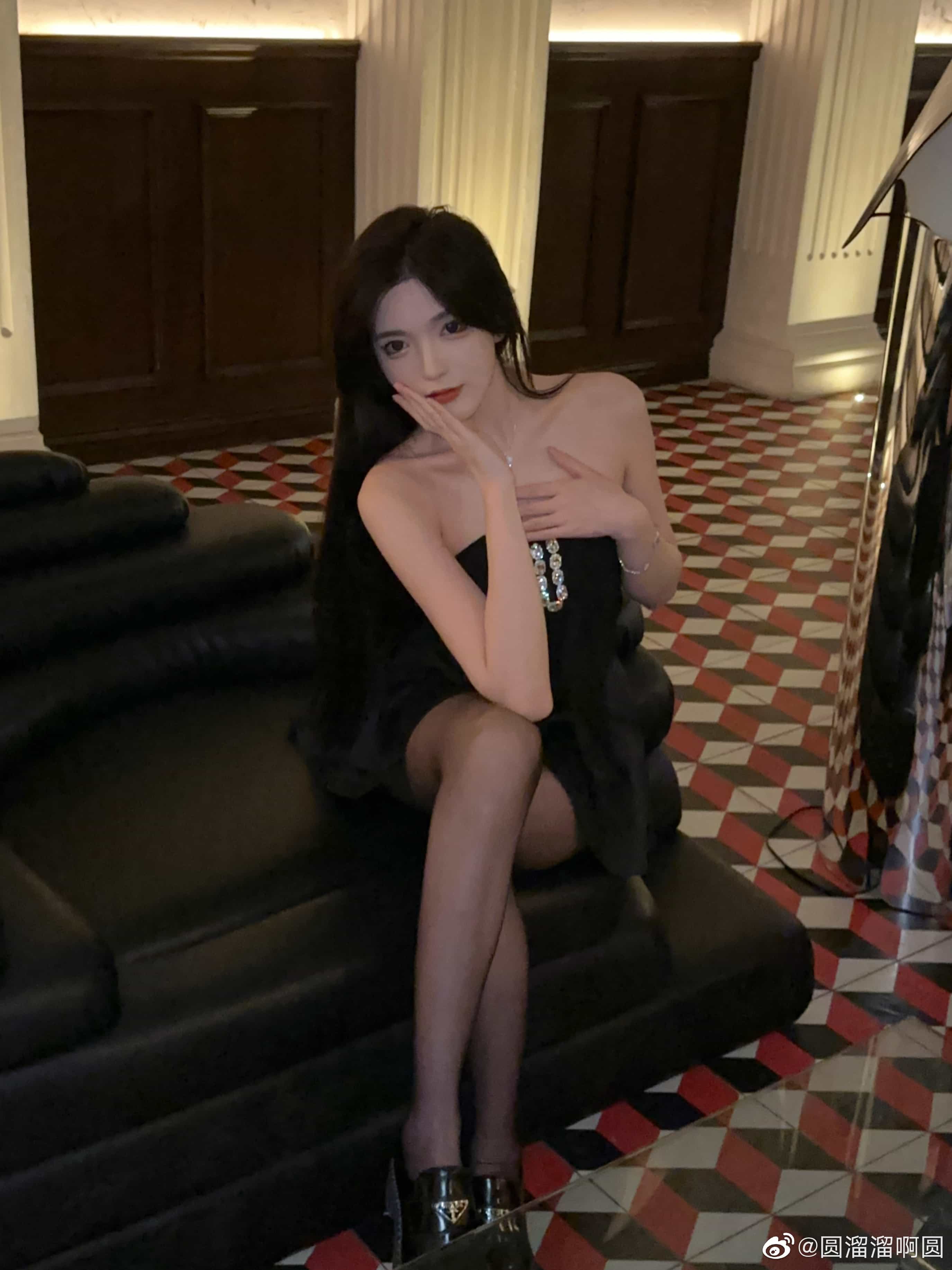 白丝萝莉控 圆溜溜阿圆微密圈写真图片以及视频合集下载 白丝萝莉控 圆溜溜阿圆微密圈写真图片以及视频合集下载