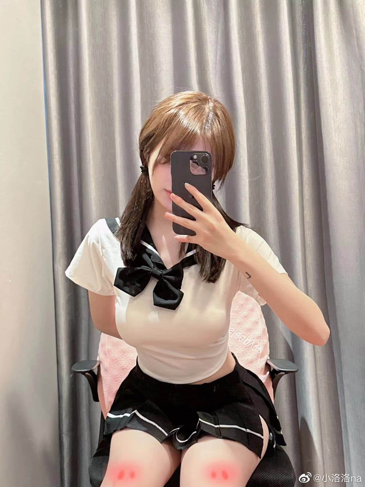 白丝美腿福利 张洛洛微密圈写真图片以及视频合集下载 白丝美腿福利 张洛洛微密圈写真图片以及视频合集下载