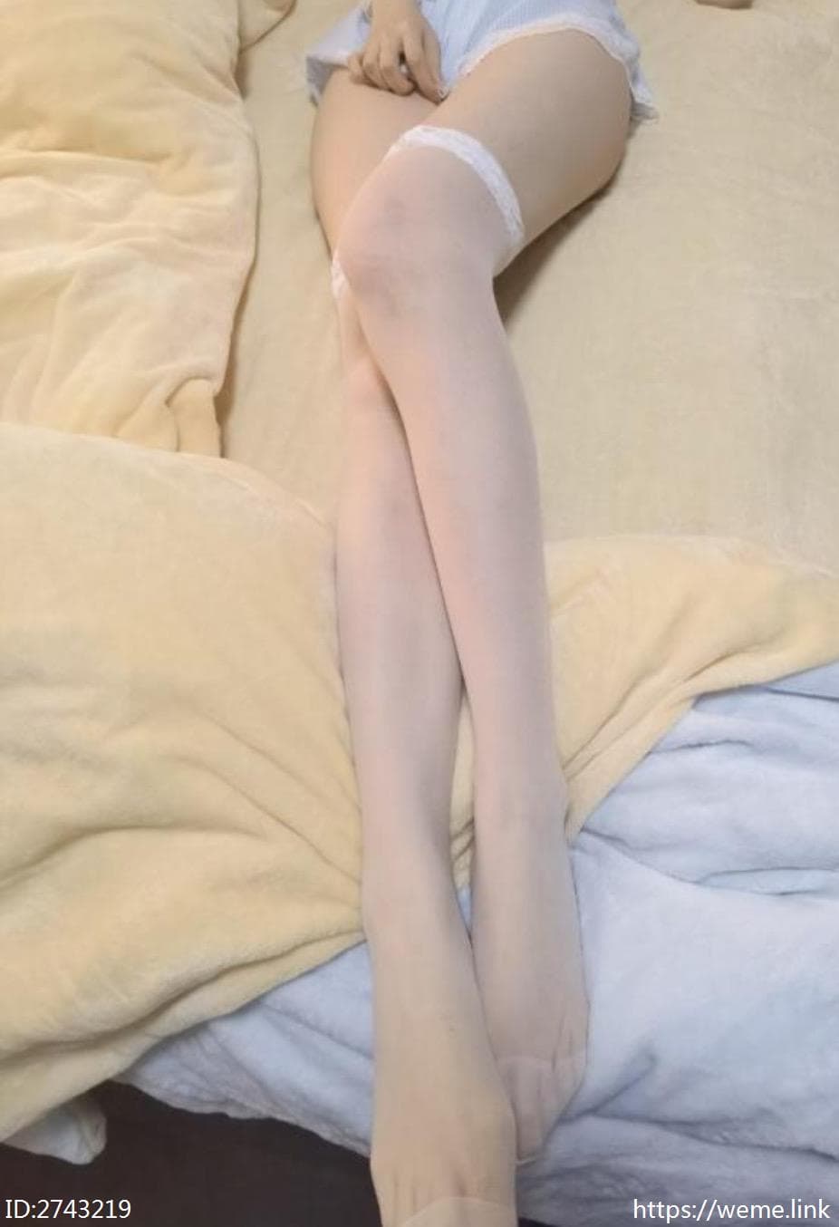 白丝美腿福利 张洛洛微密圈写真图片以及视频合集下载 白丝美腿福利 张洛洛微密圈写真图片以及视频合集下载