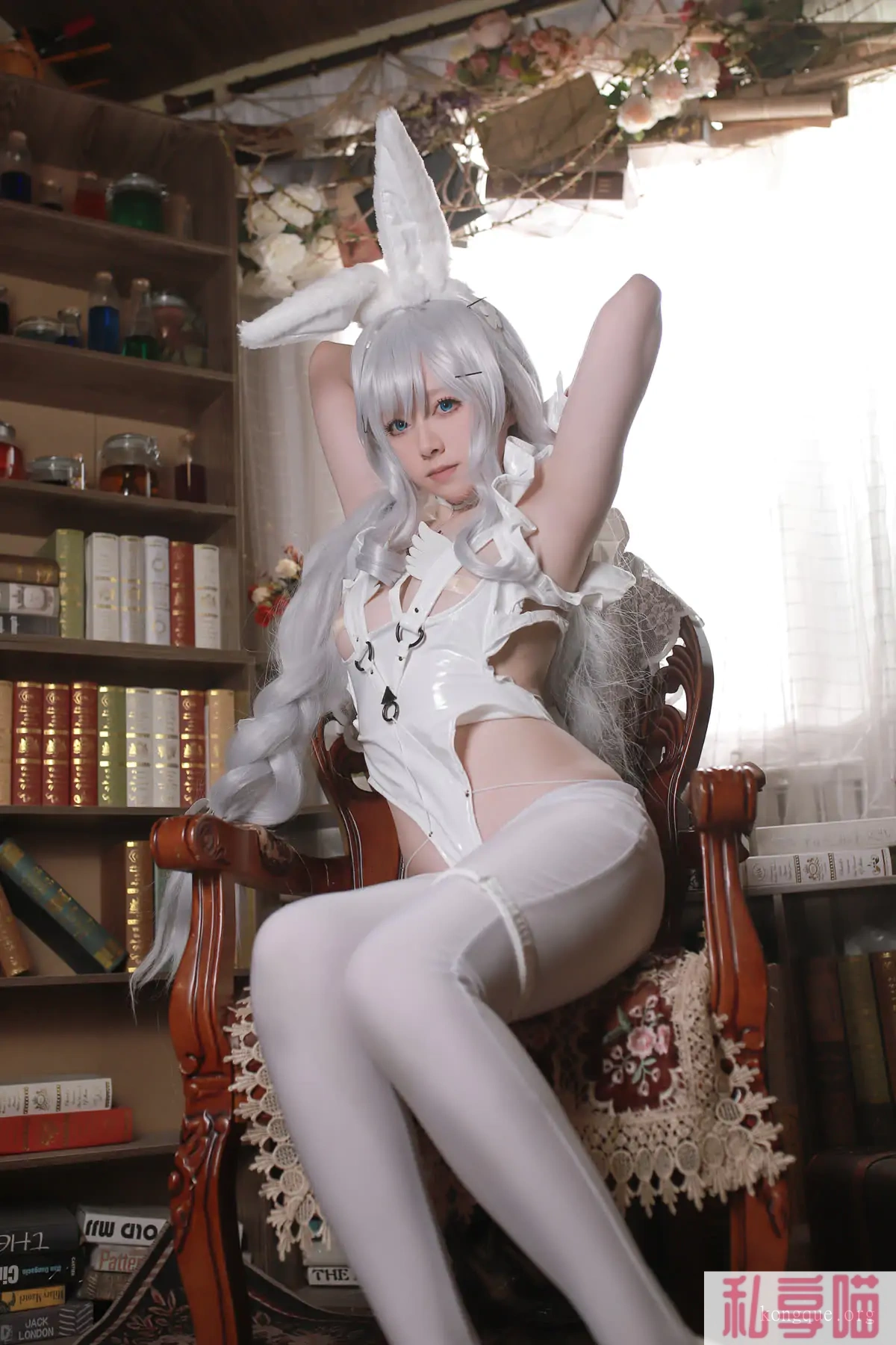 丝袜诱惑 朝霧愛 Cosplay写真图片以及视频资源合集