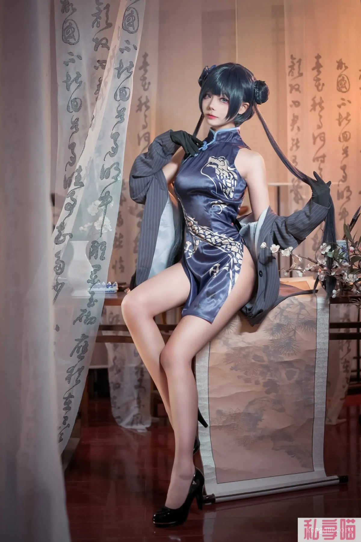 黑丝美腿 艾西Aiwest 写真图片以及视频资源合集下载