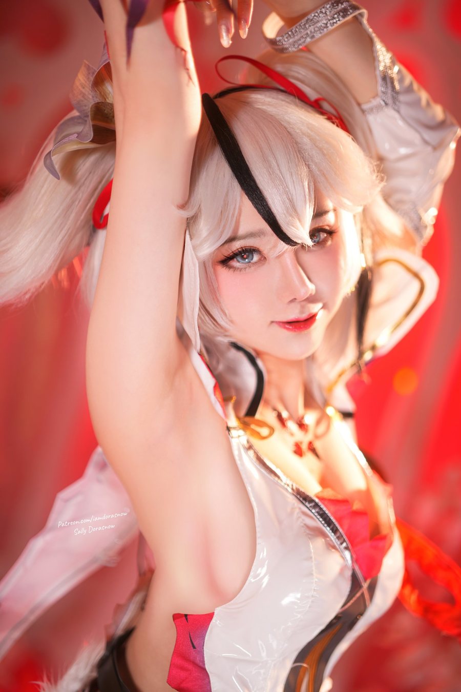 Sally Dorasnow（多啦雪） 童颜巨乳写真图包合集下载