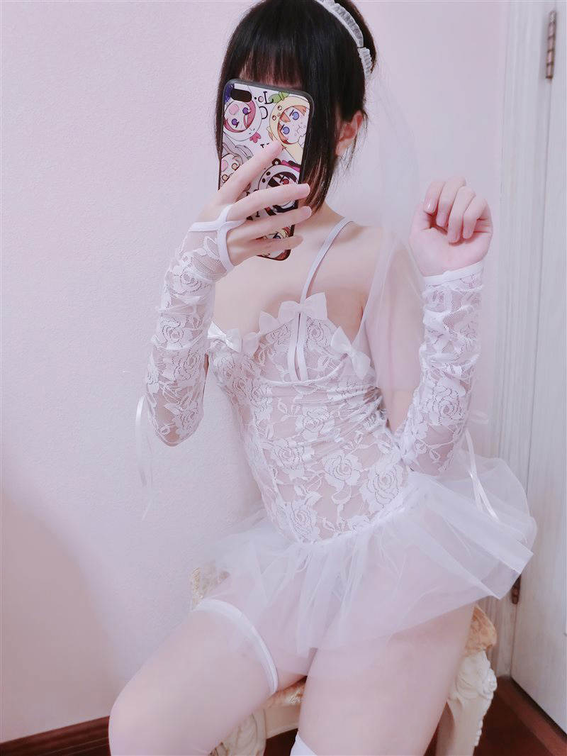 工口小妖精 福利姬写真图集及视频资源下载 工口小妖精 福利姬写真图集及视频资源下载