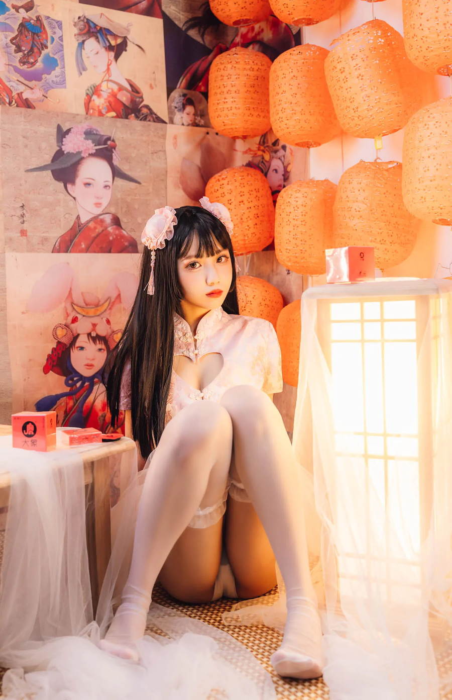 果咩酱w 白丝美腿福利写真图集免费下载