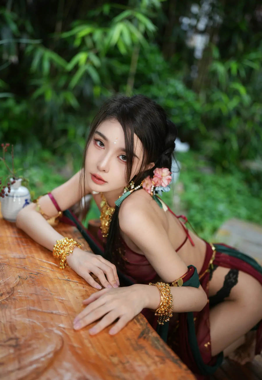 b站 余多多dudu 舰长私人福利写真图包定制