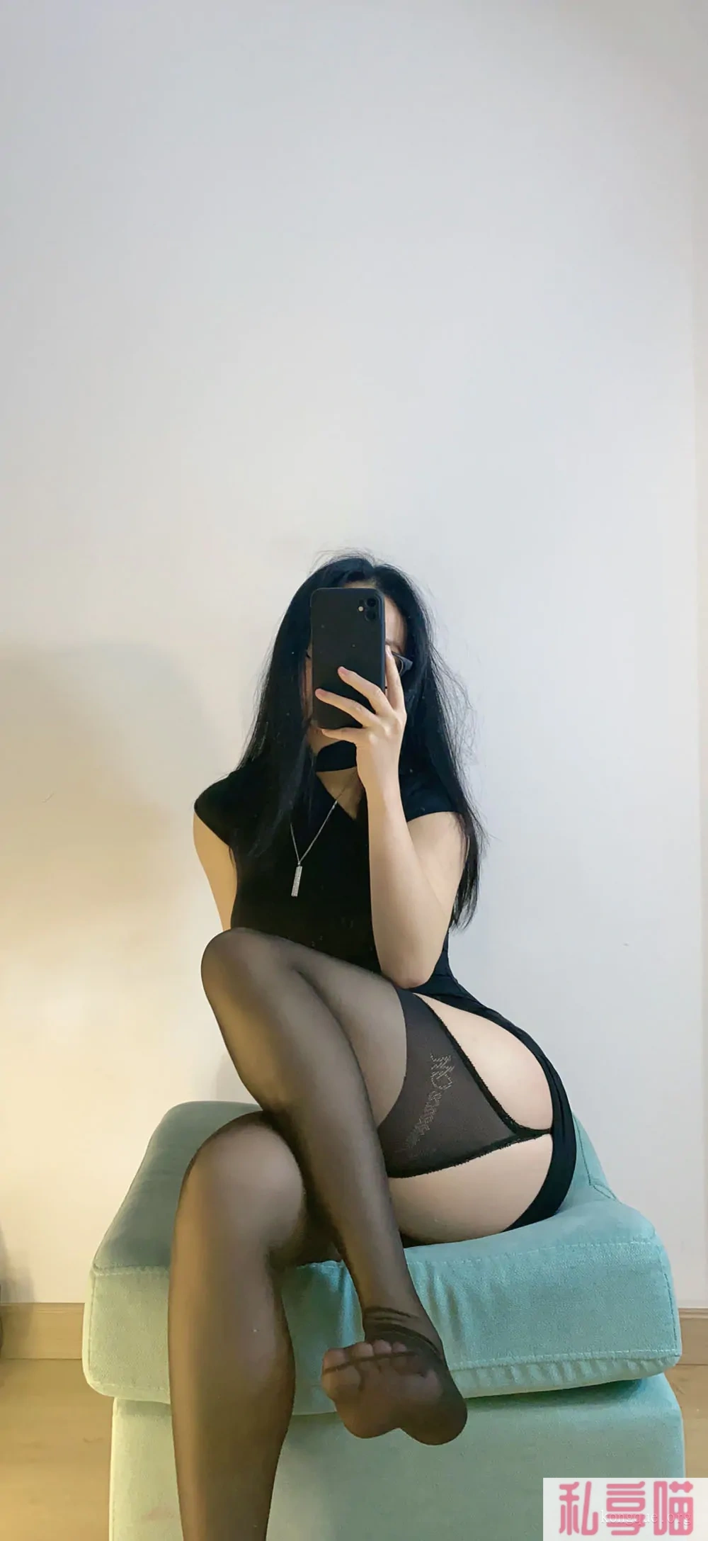 丝袜诱惑 俏妞qiaoniuTT 微密圈 Cosplay写真资源合集下载