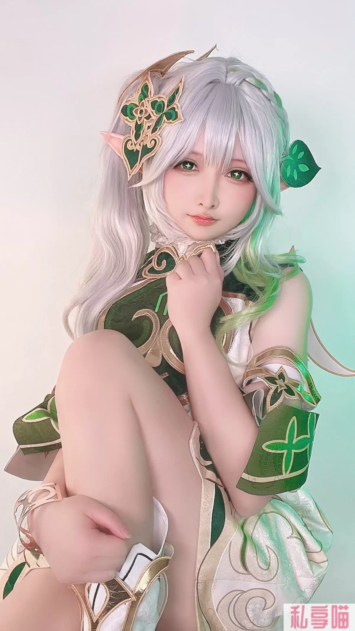 丝袜美腿福利 樱梨梨 Cosplay写真图包合集下载