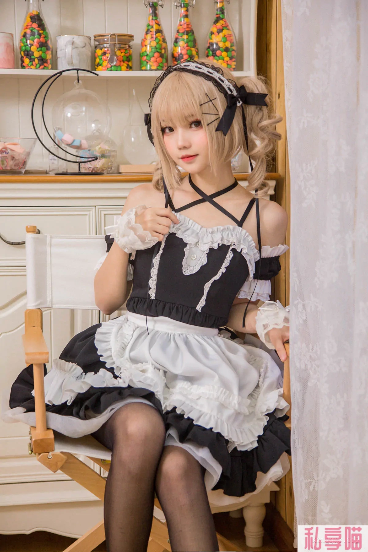 黑丝美腿福利 花柒Hana Cosplay写真资源合集下载